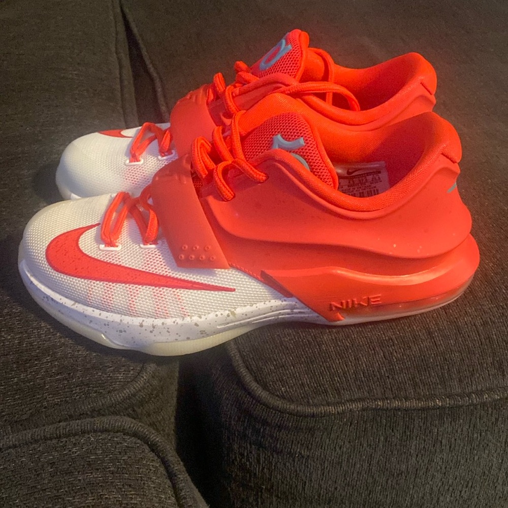 Nike KD 7. Christmas Eggnog